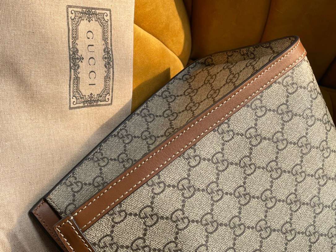 Tui-Gucci-Padlock-Hoa-Tiet-Logo-Gucci-Replica-11-Cao-Cap-35x23x14cm-1