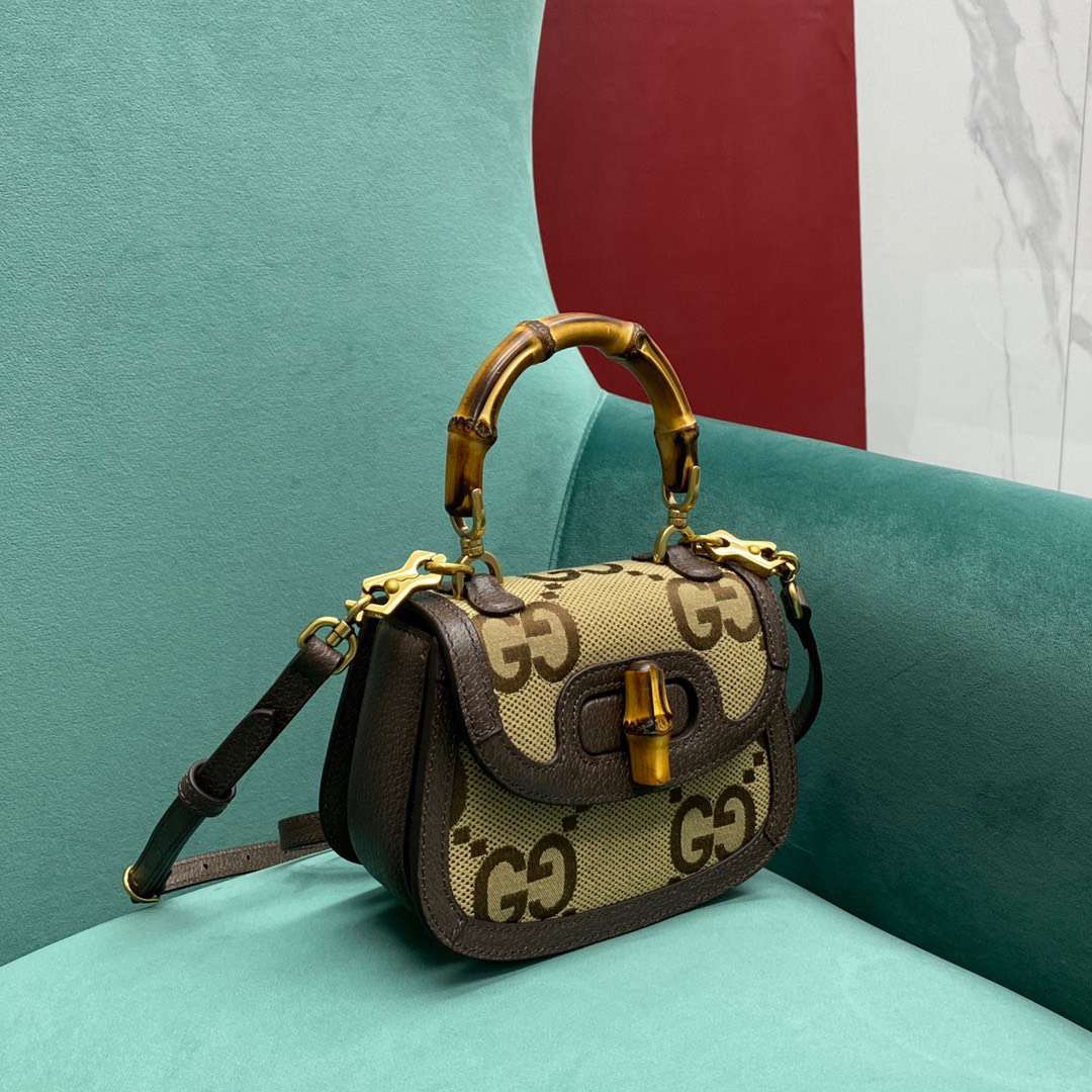 Tui-Gucci-Quai-Truc-Hoa-Tiet-Logo-Hang-Cao-Cap-17cm-3