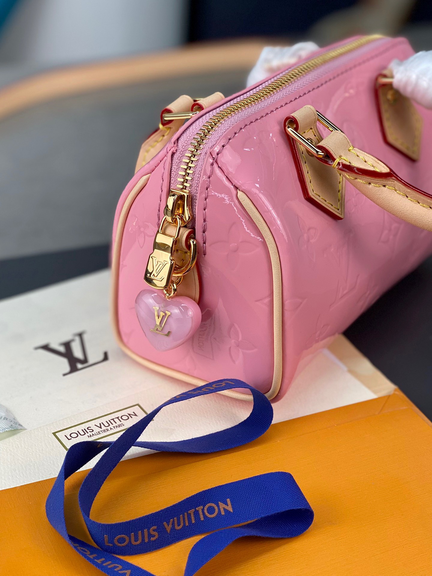Tui-Louis-Vuitton-LV-Nano-Speedy-Pink-Mini-Like-Auth-16x10x7-1