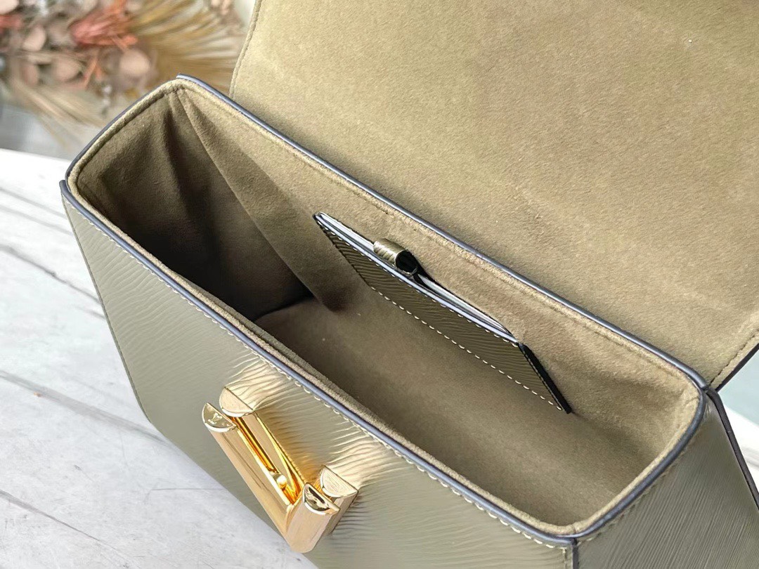 Tui-Louis-Vuitton-LV-Twist-Replica-11-Cao-Cap-Nu-Da-Bo-24cm-3