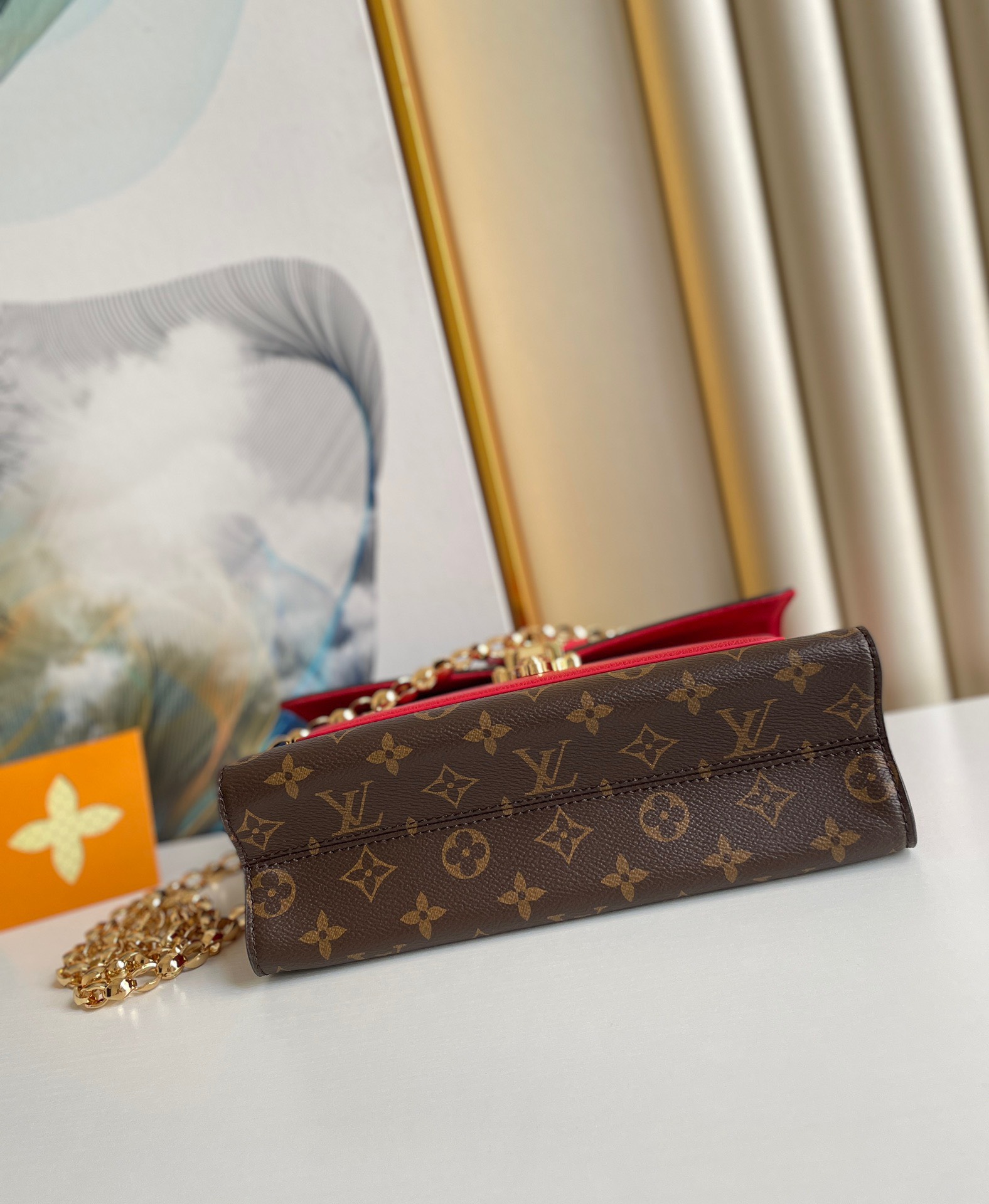 Tui-Louis-Vuitton-LV-Victoire-Hoa-Tiet-Monogram-Like-Auth-27x20x10cm-6