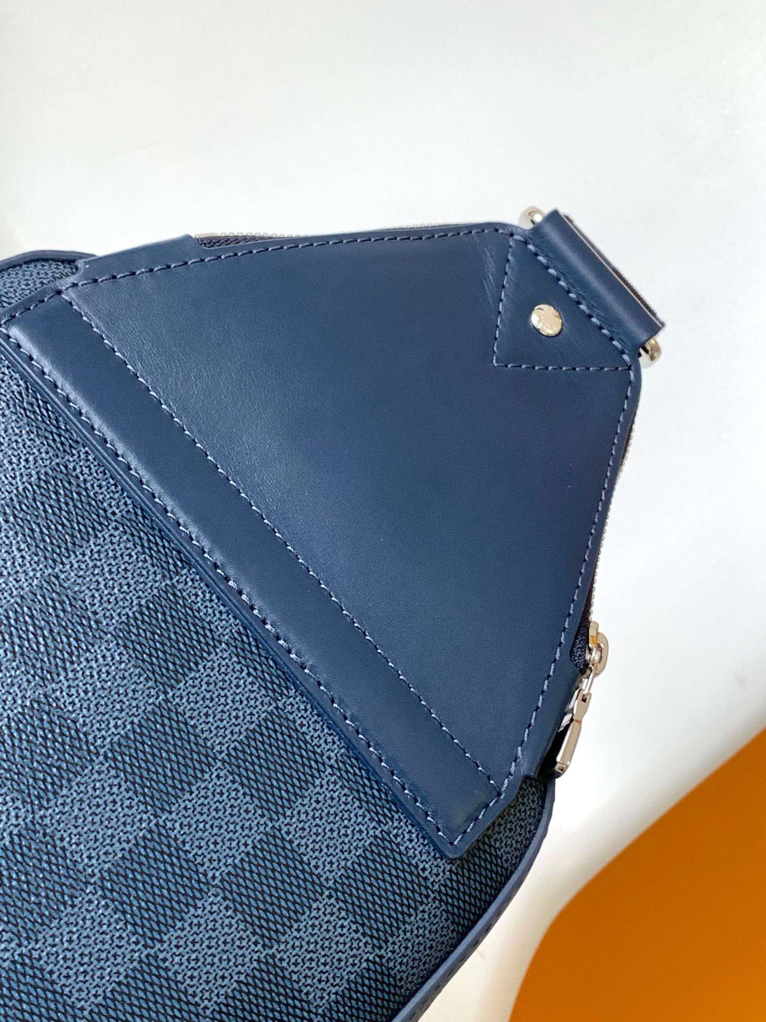 Tui-Xach-Nam-Louis-Vuitton-LV-Avenue-Rep-11-Hoa-Tiet-O-Co-20x31x7cm-4