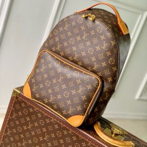 Louis Vuitton Discovery Cargo Backpack in Monogram canvas